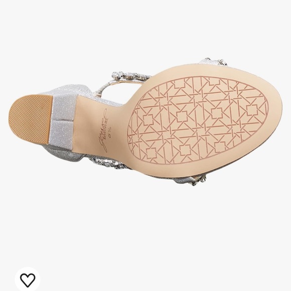 NWT Jewel Badgley Mischka Mayra Silver Ankle Strap Evening Shoes Size 6.5. - Picture 4 of 13